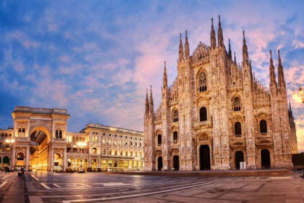 Apartmán Luxury Loft On The Duomo Wifi & Netflix Milán Exteriér fotografie